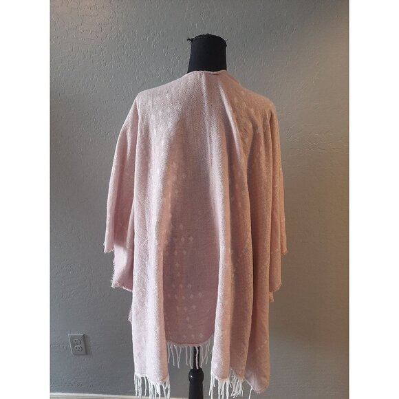 NWT Gentle Fawn Rusty Rose Shaw Size M/L Fringe Detail Casual Preppy Business - Picture 8 of 8